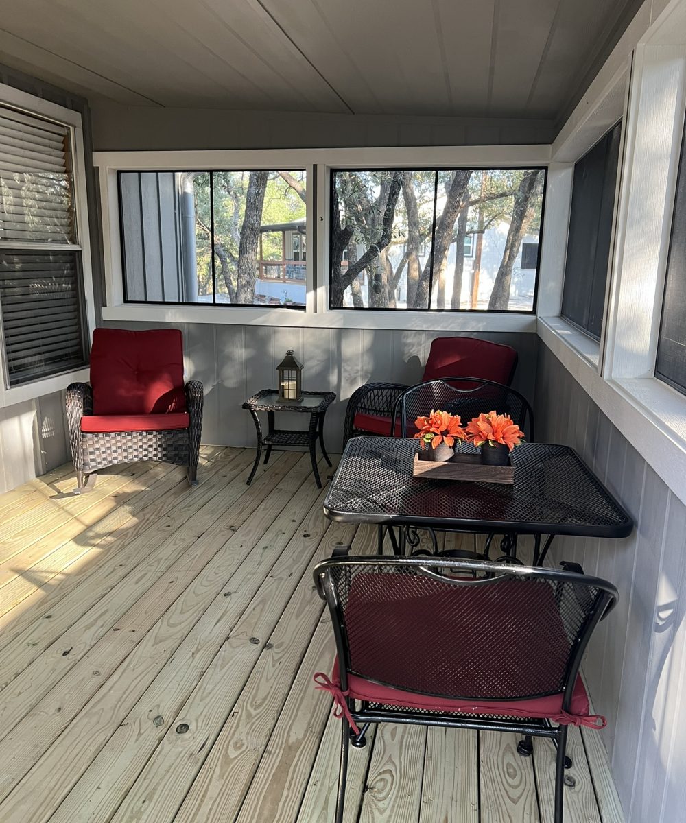 JF cottage 2 porch1
