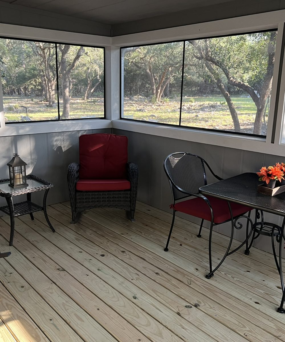 JF cottage 2porch